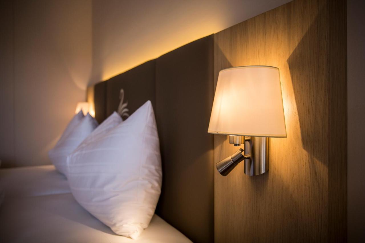 feel good Boutique Hotel Egger Krumpendorf Extérieur photo